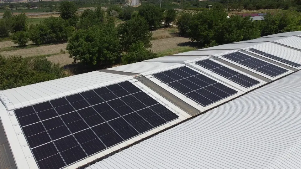 Deneks Lojistik güneş enerjisi GES projesi - kurulum görseli 2